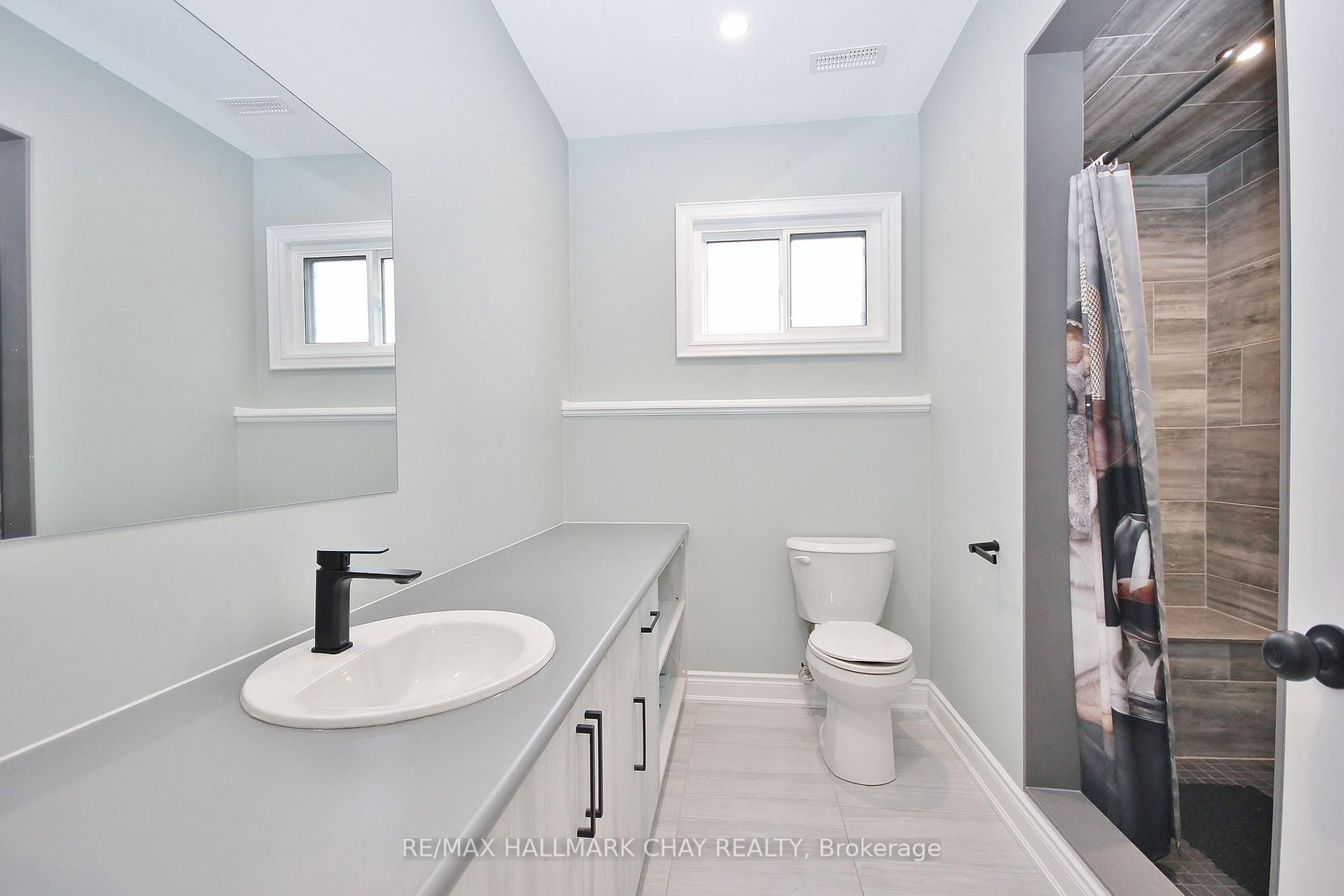 37 HILLSIDE Drive • Georgian Bay, ON photo 26