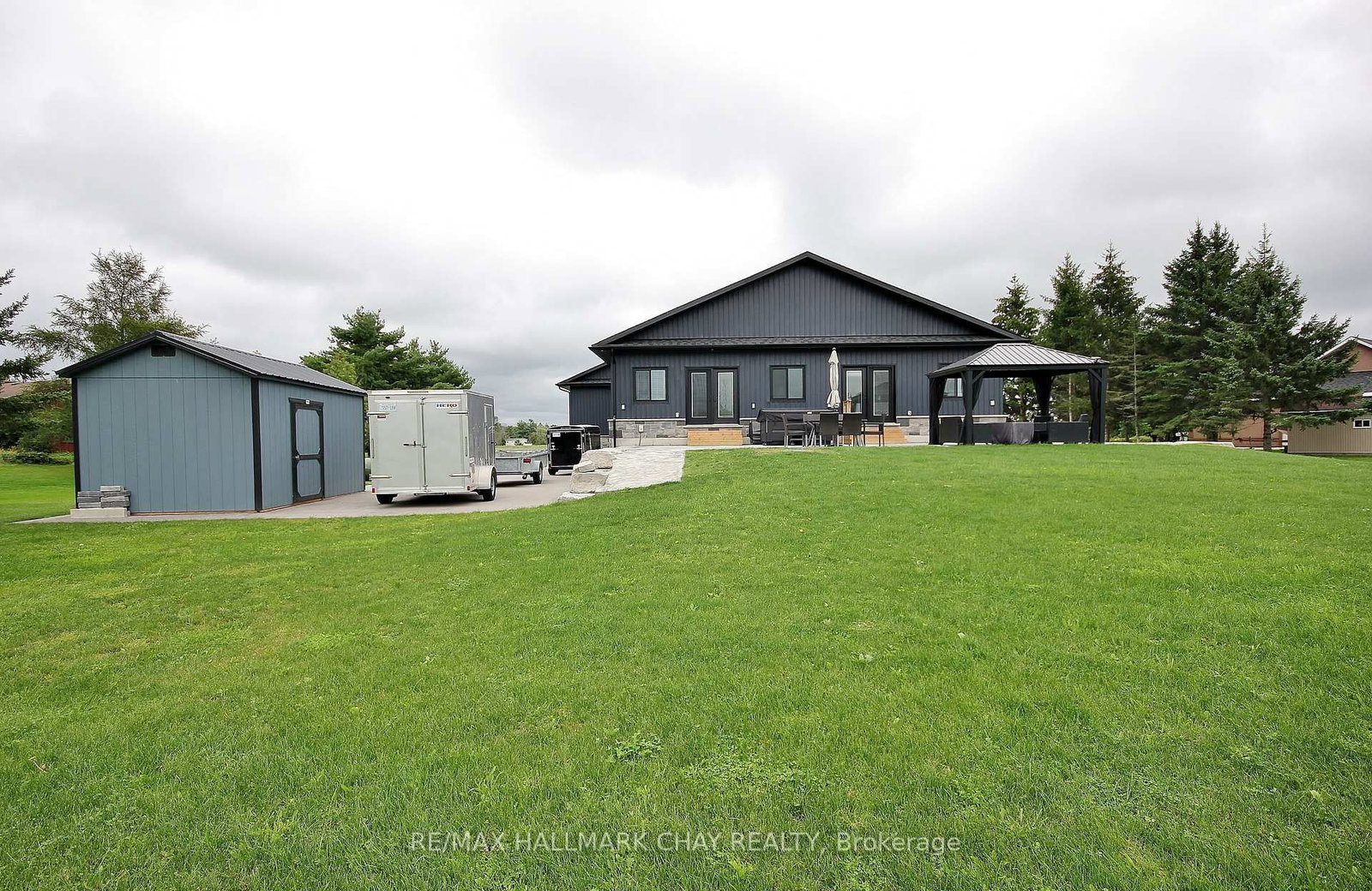 37 HILLSIDE Drive • Georgian Bay, ON photo 29