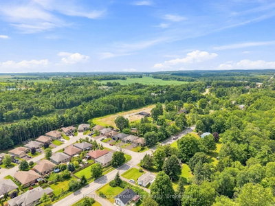 39 Lakewood Crescent • Ingleside, ON photo 3