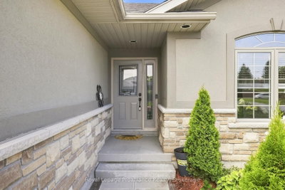 39 Lakewood Crescent • Ingleside, ON photo 6