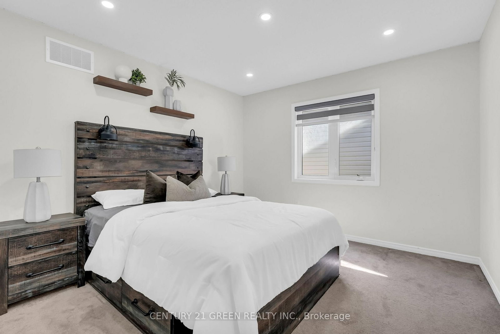 28 Magdalena Street • Hamilton, ON photo 23
