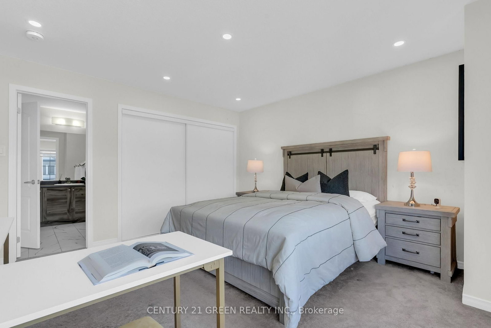 28 Magdalena Street • Hamilton, ON photo 24