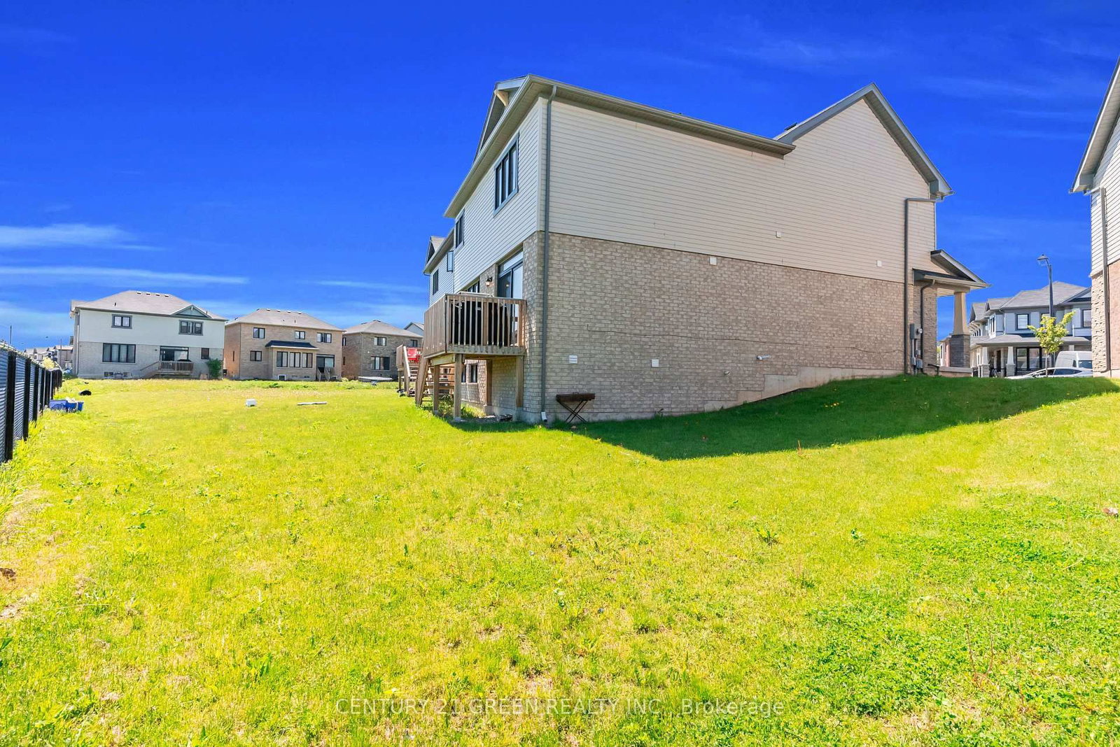 28 Magdalena Street • Hamilton, ON photo 29