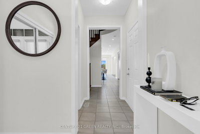 28 Magdalena Street • Hamilton, ON photo 5