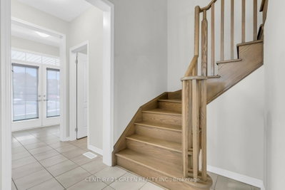 28 Magdalena Street • Hamilton, ON photo 6