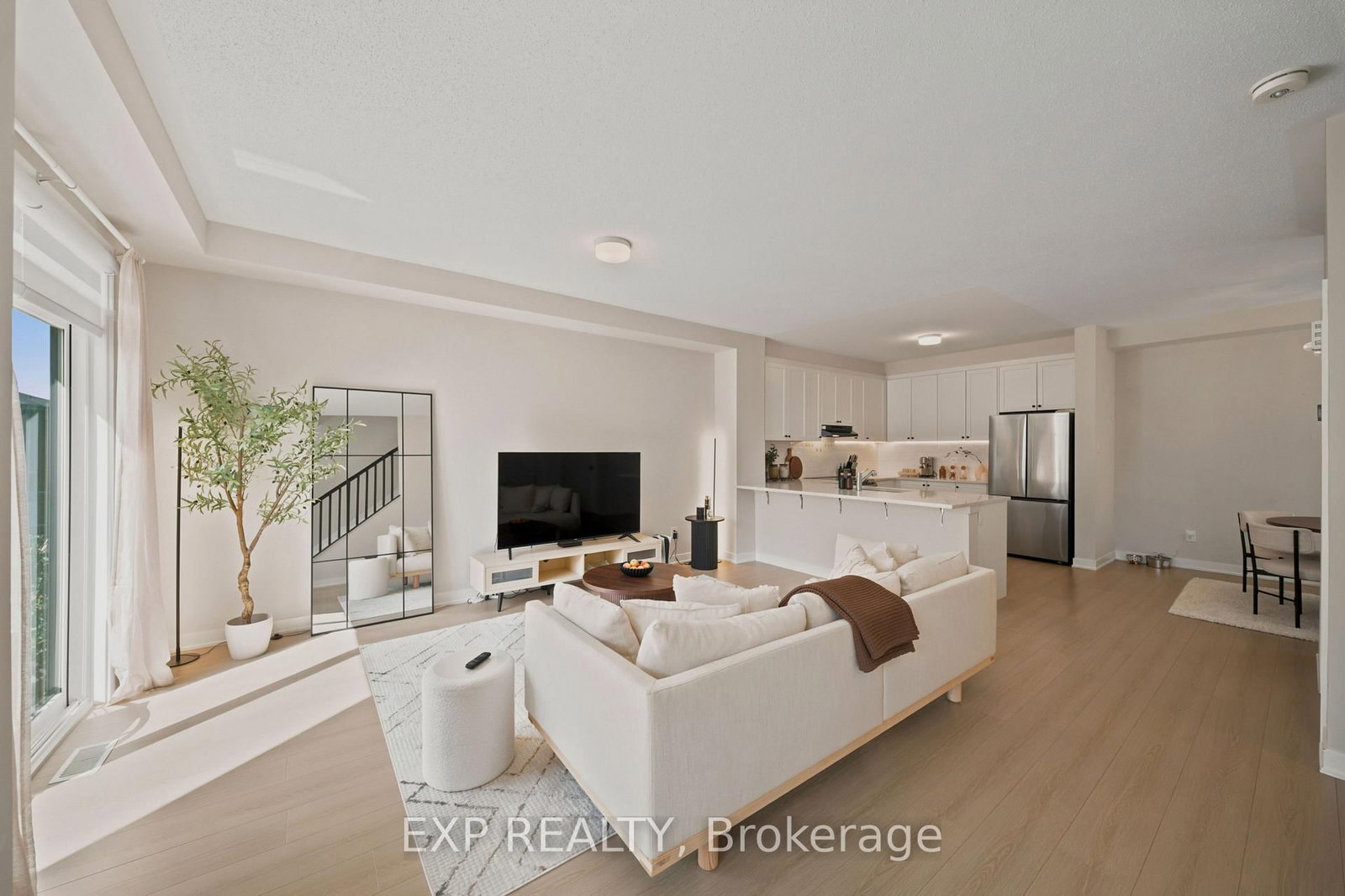 69 Lignite Private • Ottawa, ON photo 11
