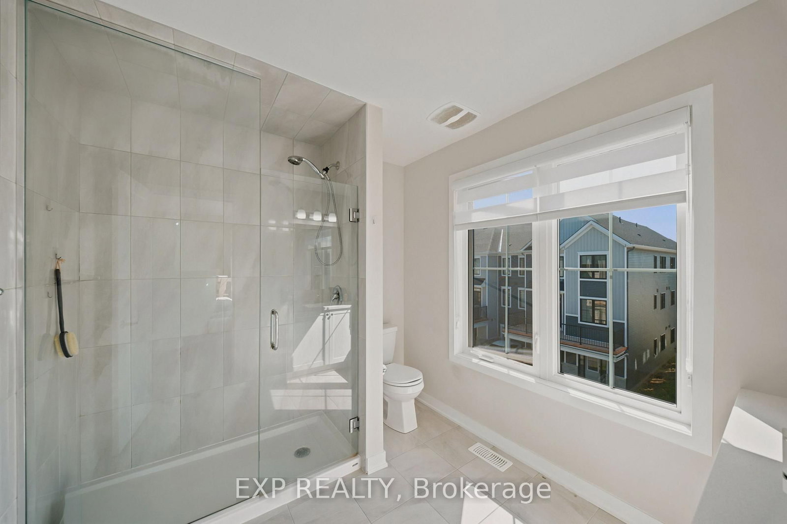 69 Lignite Private • Ottawa, ON photo 19