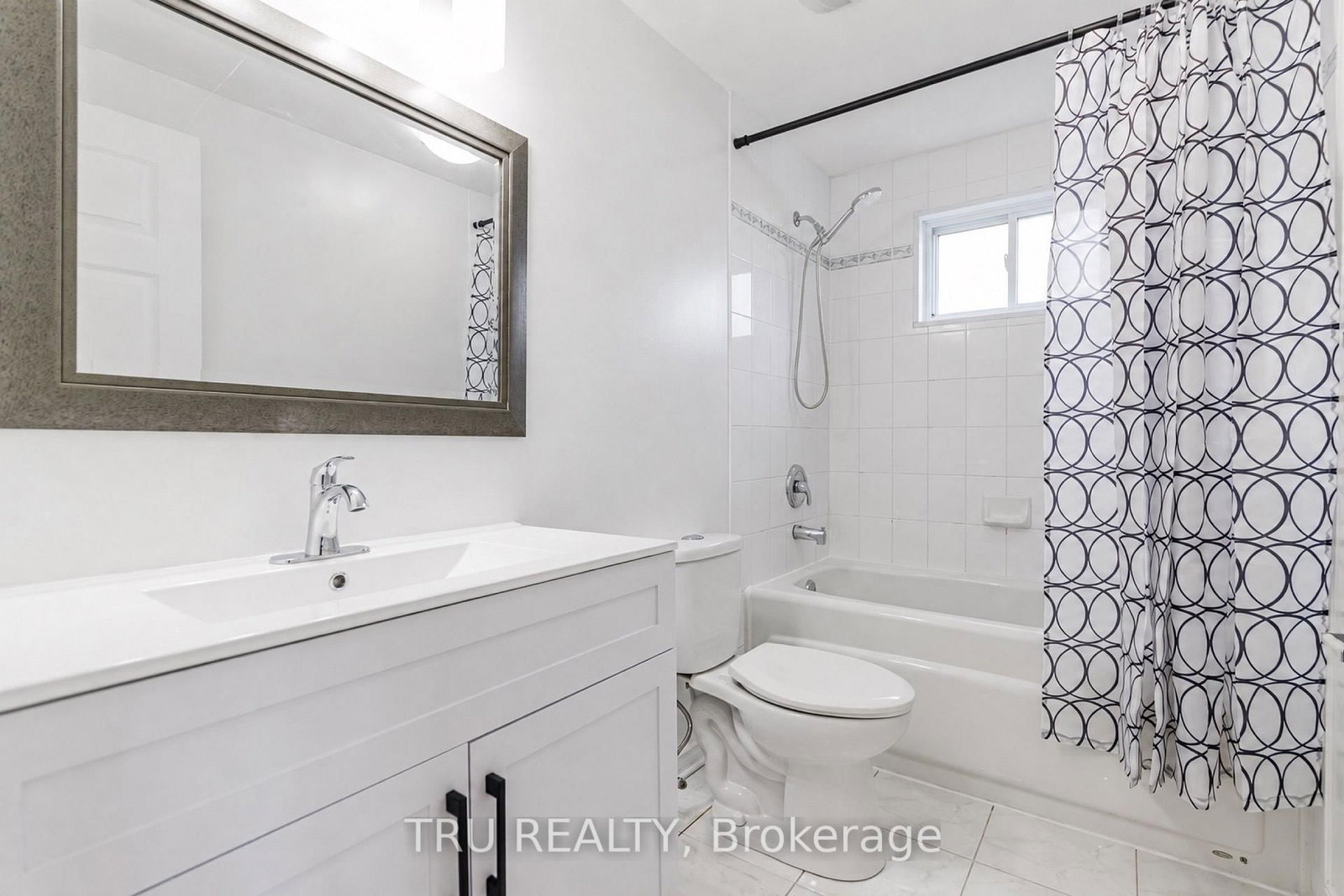 14 Wolfgang Drive • Nepean, ON photo 13