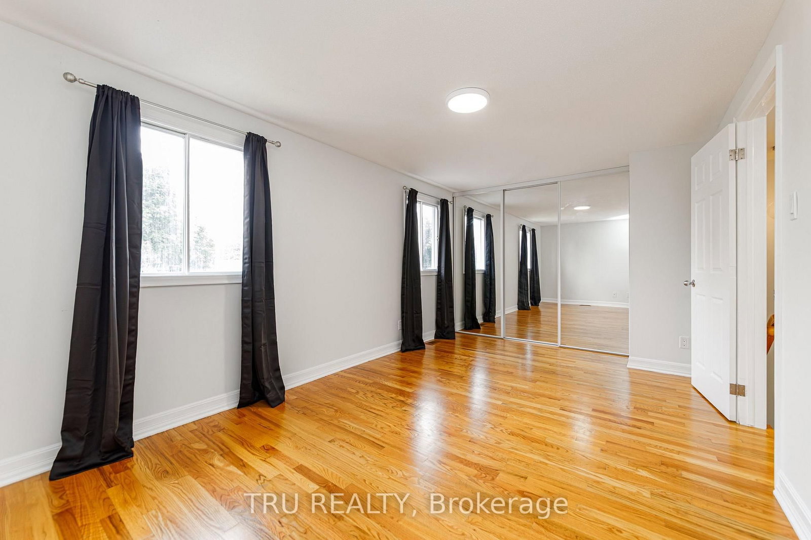 14 Wolfgang Drive • Nepean, ON photo 15
