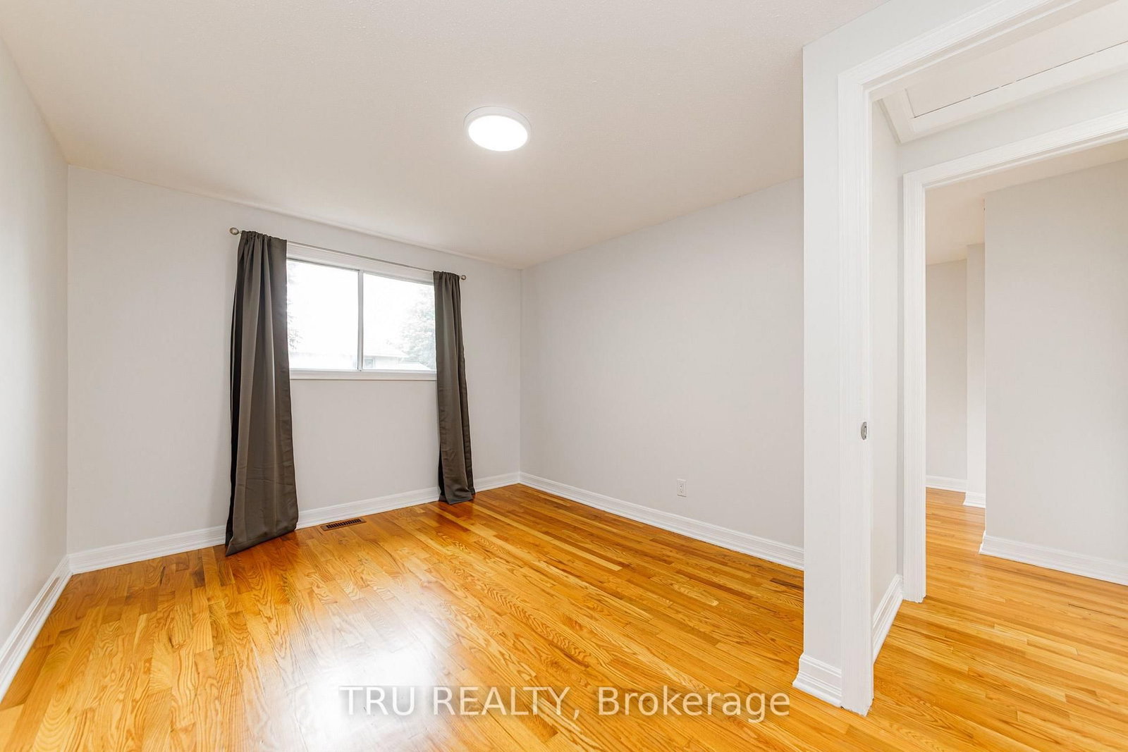 14 Wolfgang Drive • Nepean, ON photo 19