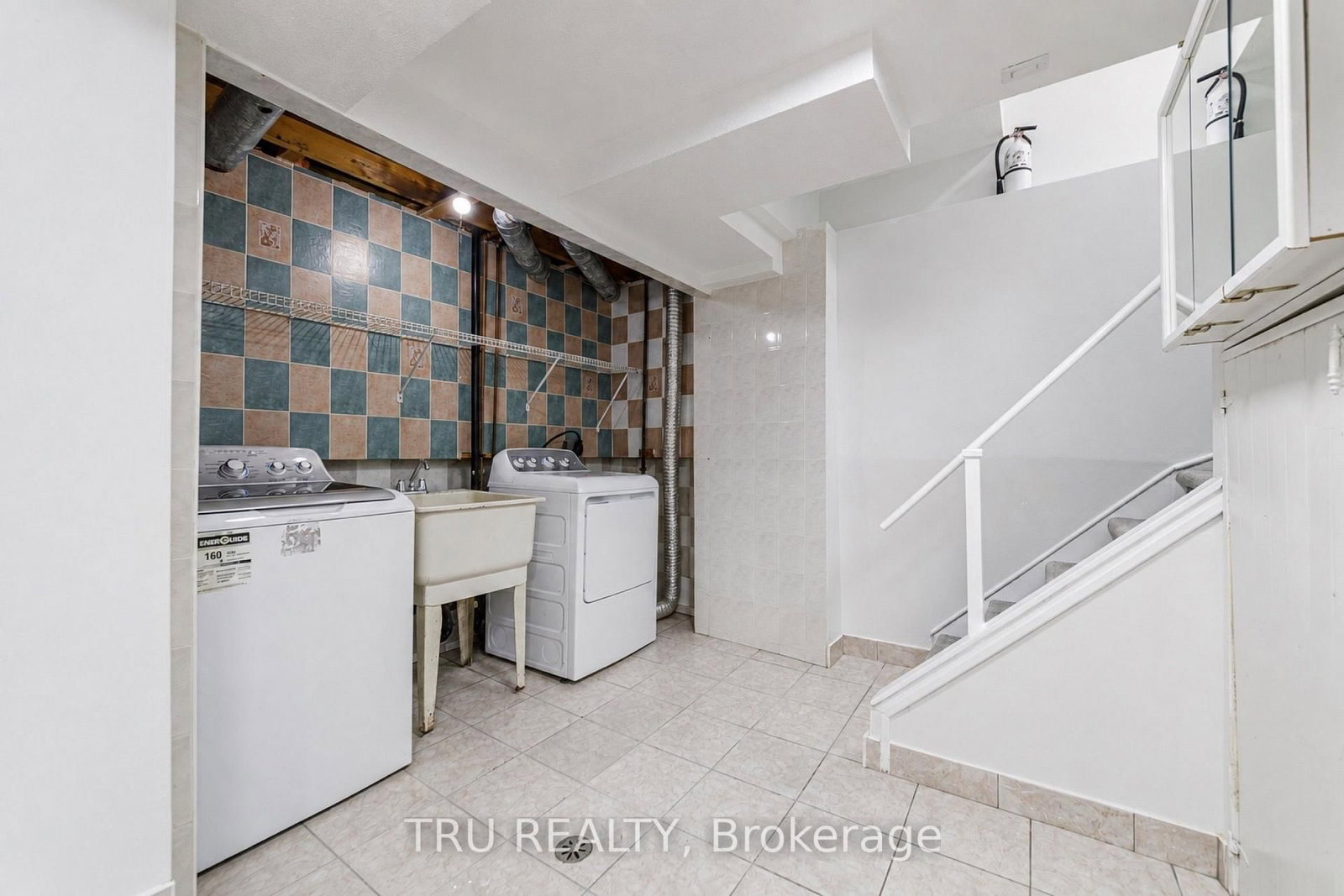 14 Wolfgang Drive • Nepean, ON photo 24