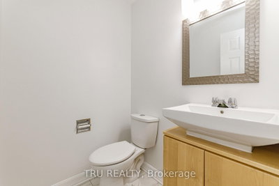 14 Wolfgang Drive • Nepean, ON photo 3
