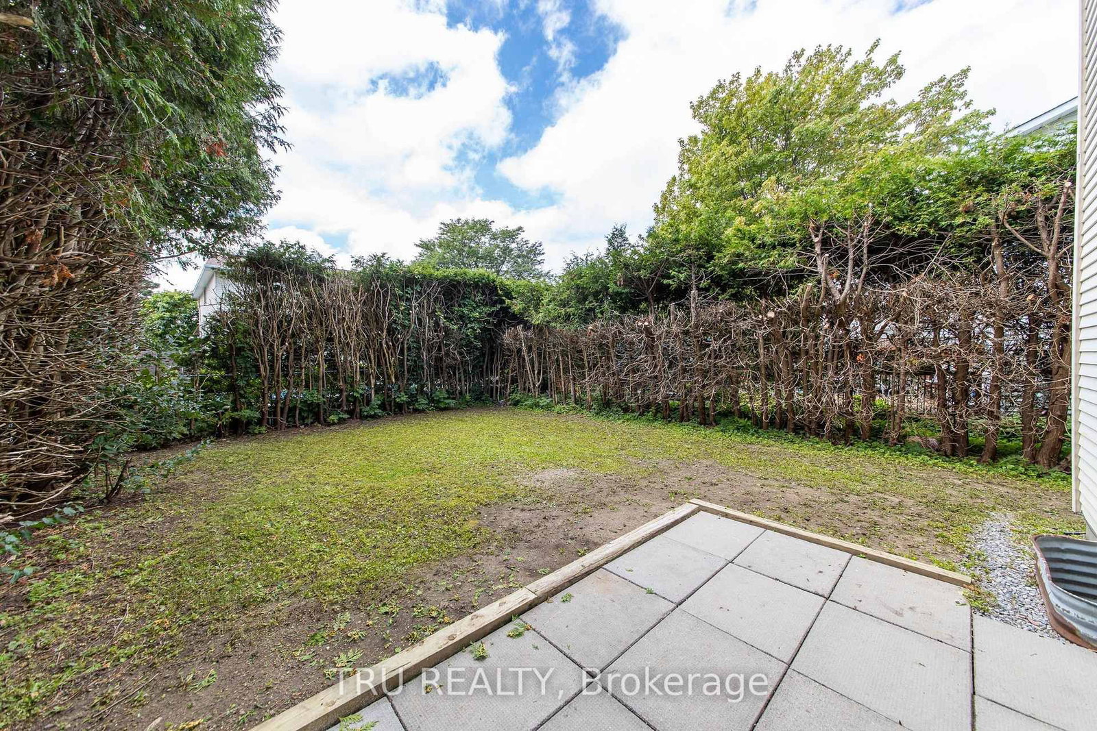 14 Wolfgang Drive • Nepean, ON photo 30
