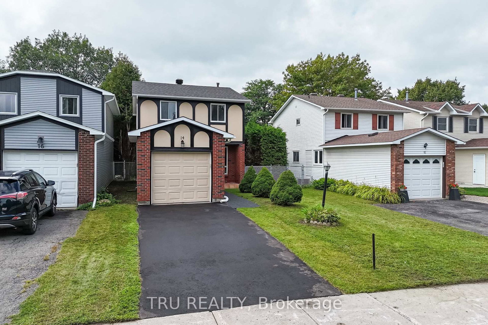 14 Wolfgang Drive • Nepean, ON photo 34
