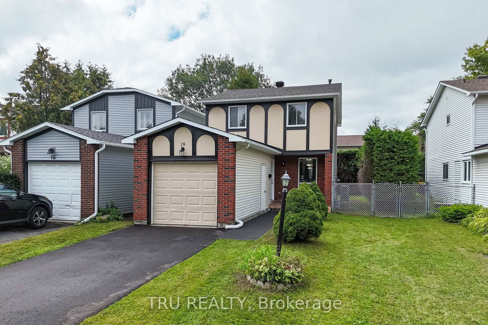 14 Wolfgang Drive • Nepean, ON photo 35