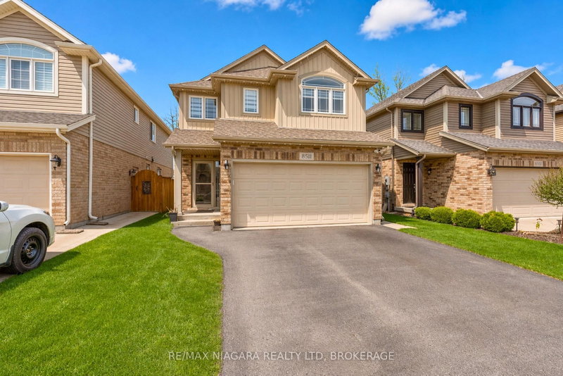 8511 Jennifer Crescent