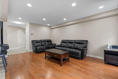 8511 Jennifer Crescent • Niagara Falls, ON photo 9