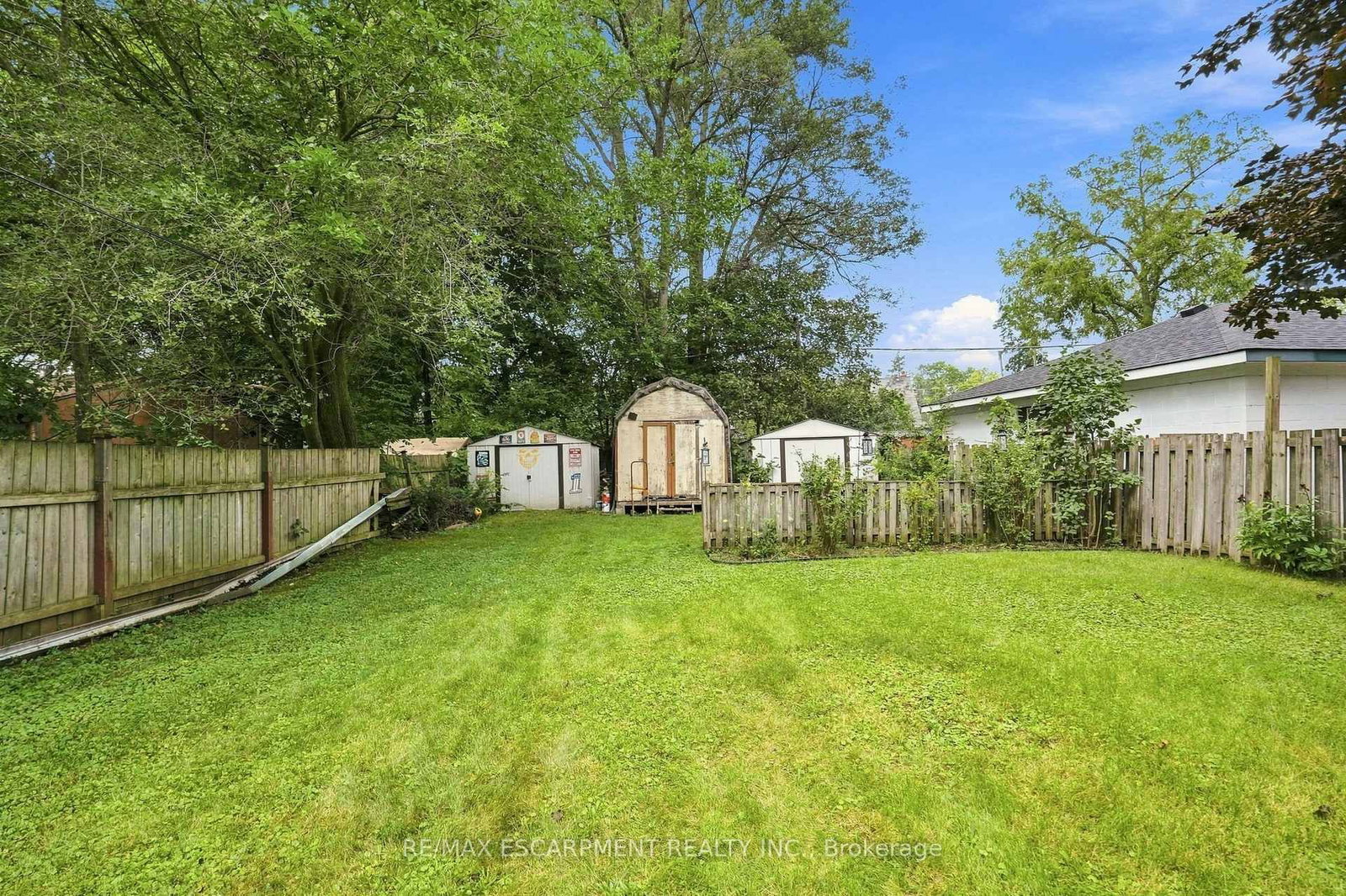 9 Lancaster Avenue • Brantford, ON photo 20