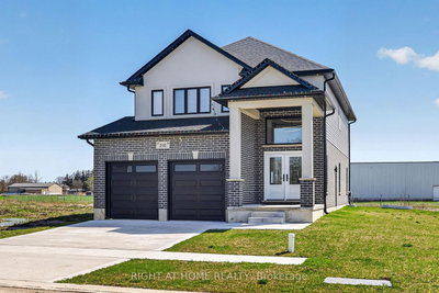 Detached House for sale at 216 Greene Street, South Huron, Ontario, N0M 1S3 - Exeter - MLS: X13746442