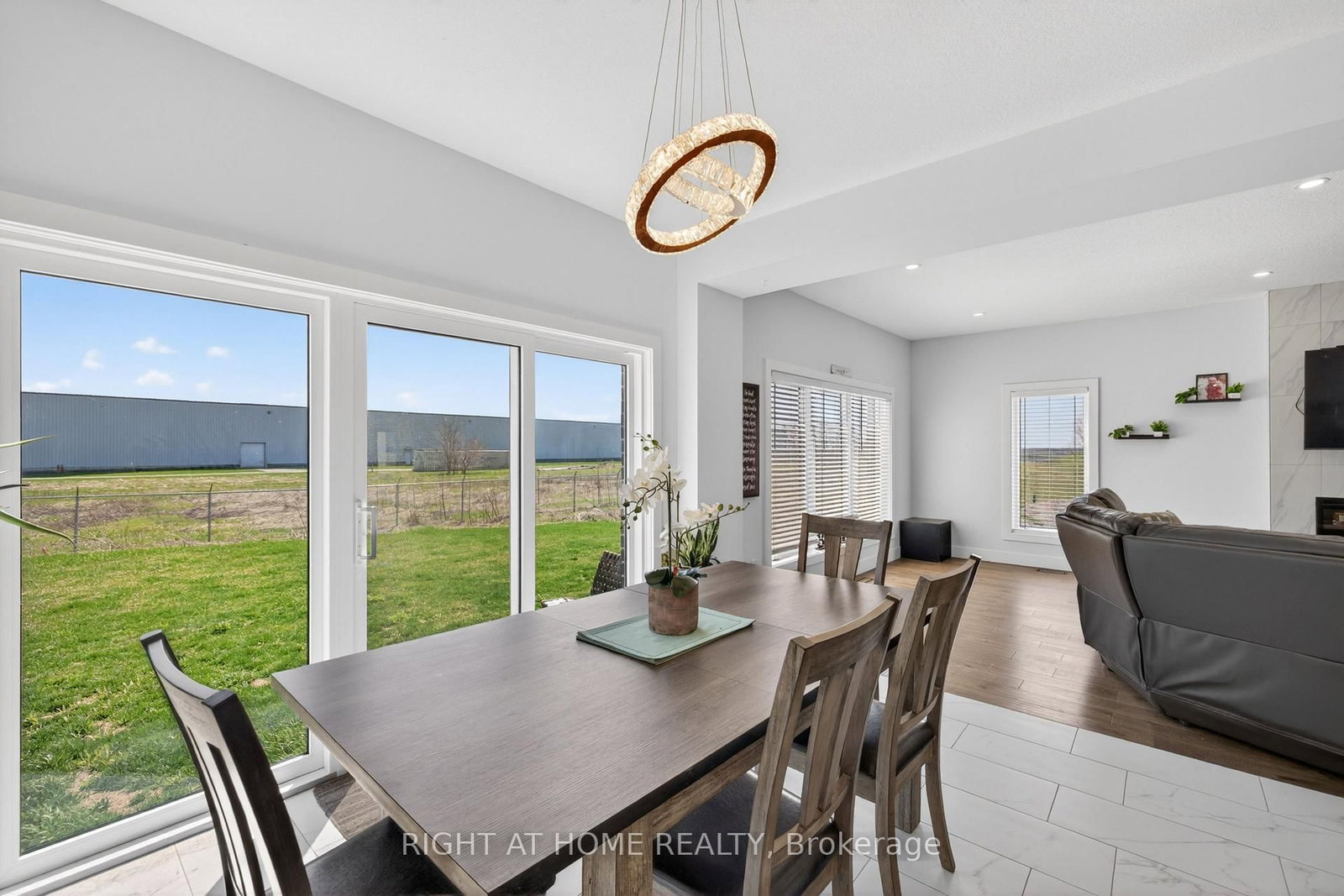 216 Greene Street • South Huron, ON photo 8