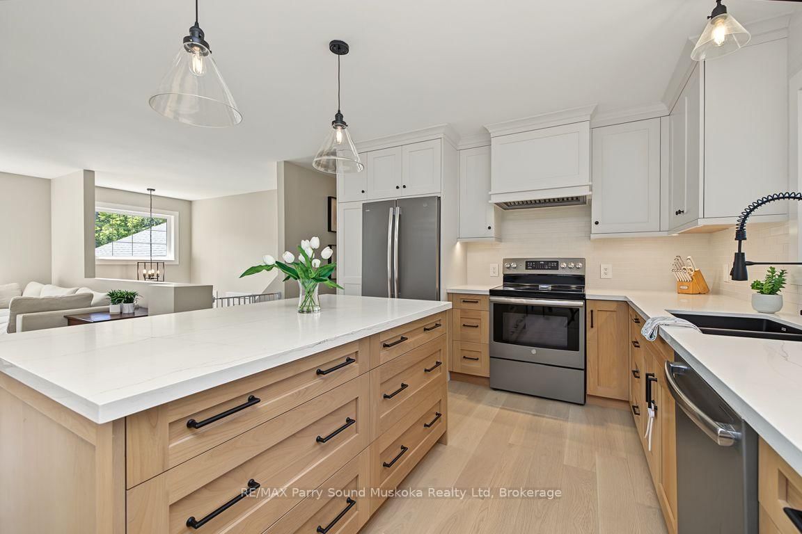 290 RANKIN LAKE Road • Seguin, ON photo 13