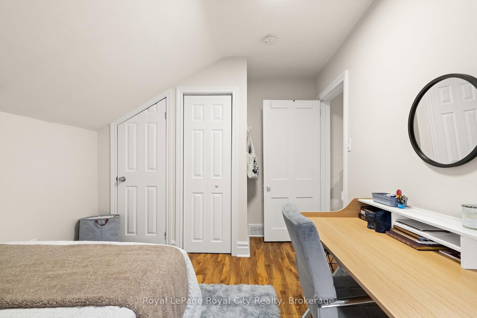 12 Foster Avenue • Guelph, ON photo 13