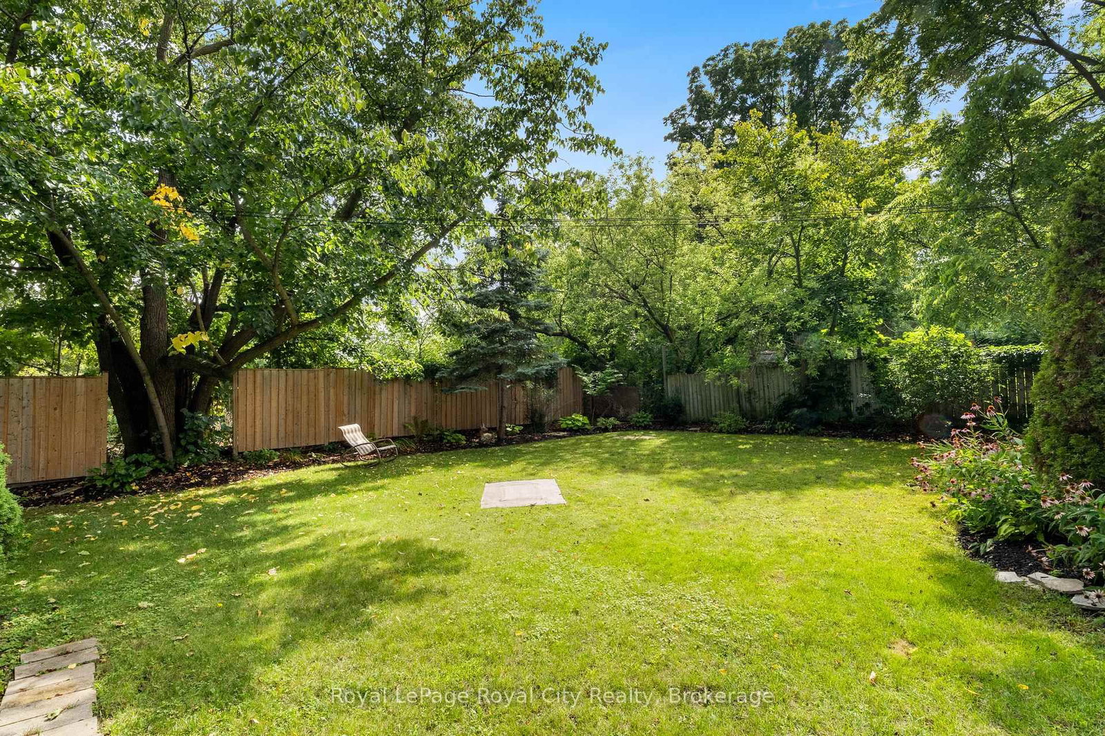 12 Foster Avenue • Guelph, ON photo 47