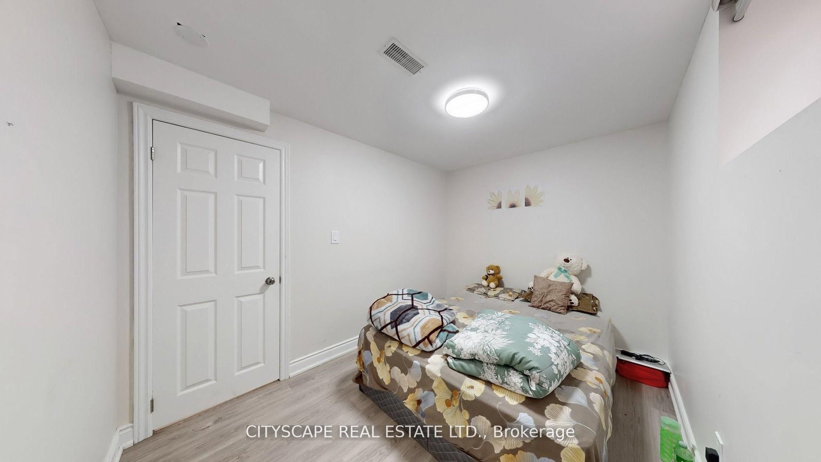 8655 Westport Drive • Niagara Falls, ON photo 42
