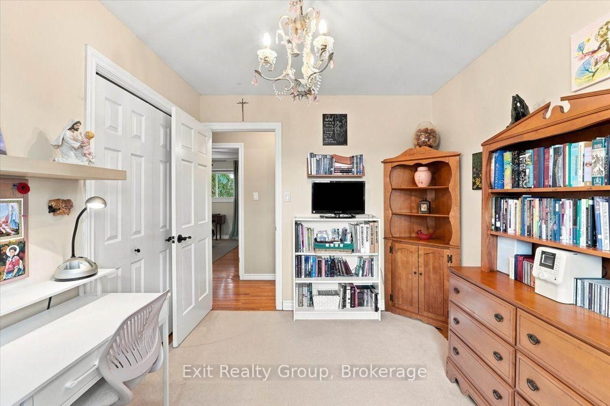 74 Burns Avenue • Quinte West, ON photo 17
