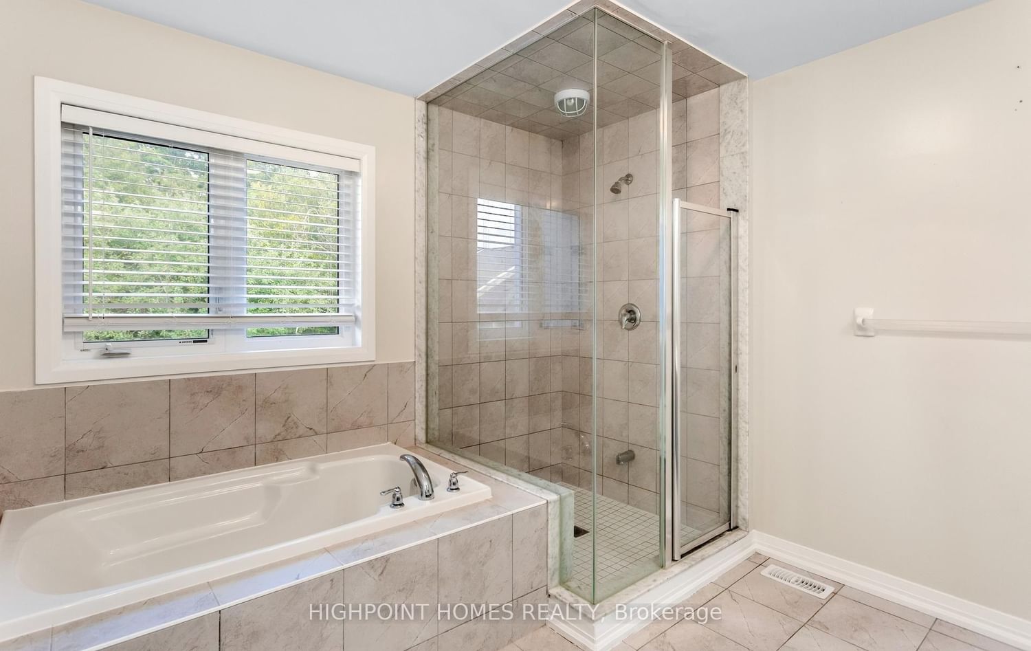 41 Jenkins Street • East Luther Grand Valley, ON photo 34