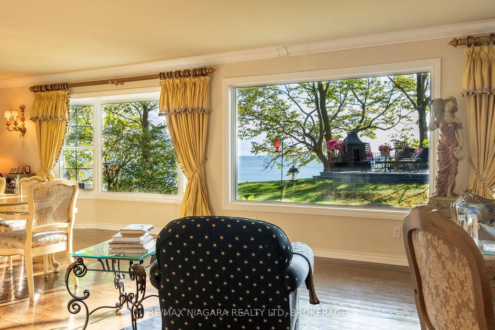 735 Lakeshore Road E • Port Colborne, ON photo 11