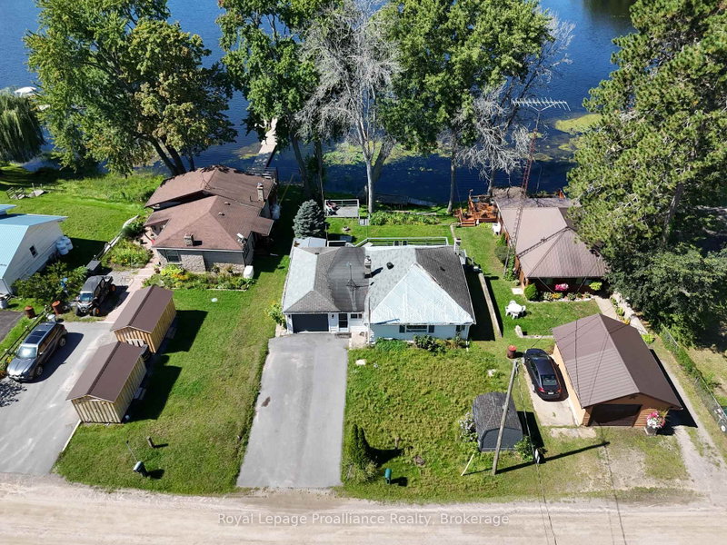24 Cosy Cove Lane