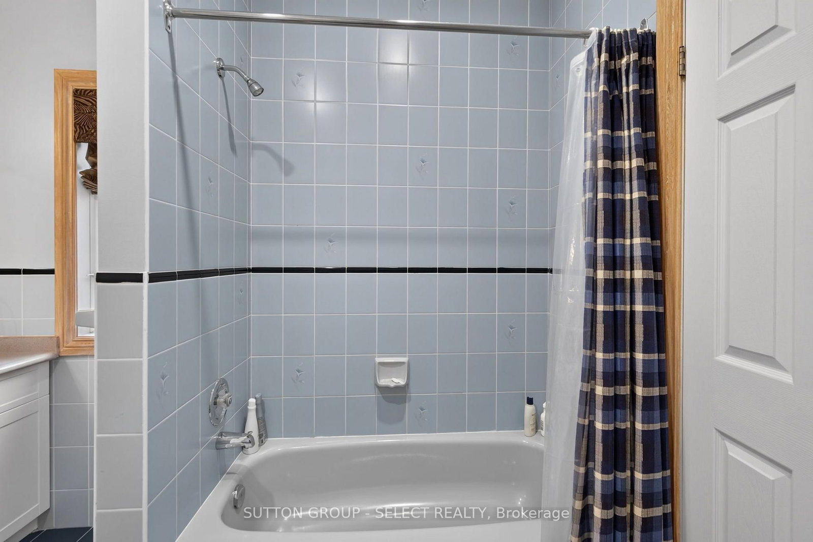 173 WHITEACRES Drive • London North, ON photo 28