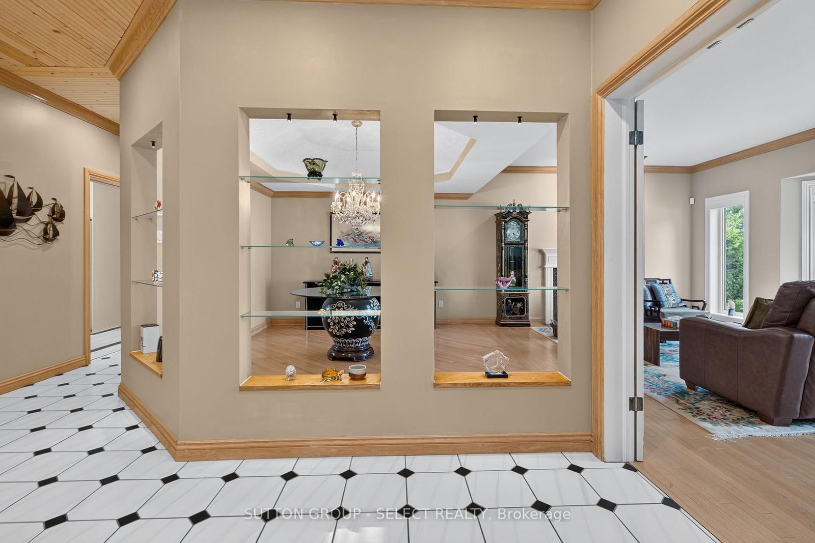 173 WHITEACRES Drive • London North, ON photo 9