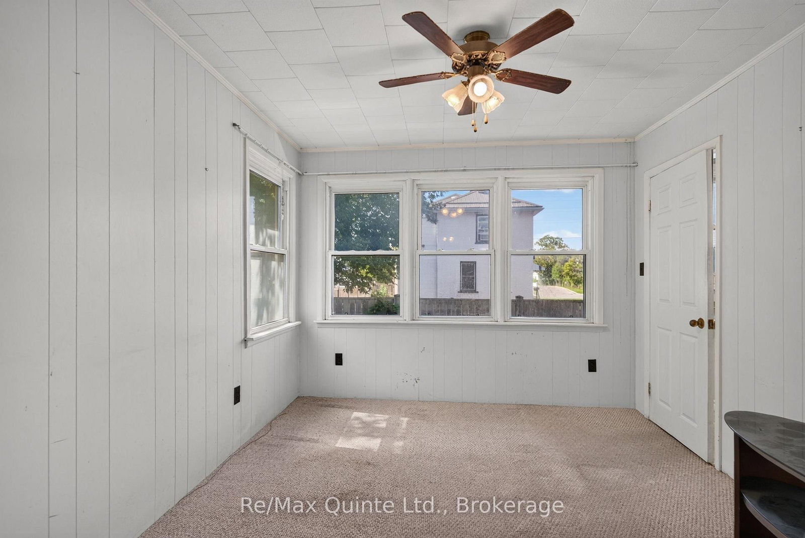 26 Turnbull Street • Belleville, ON photo 10