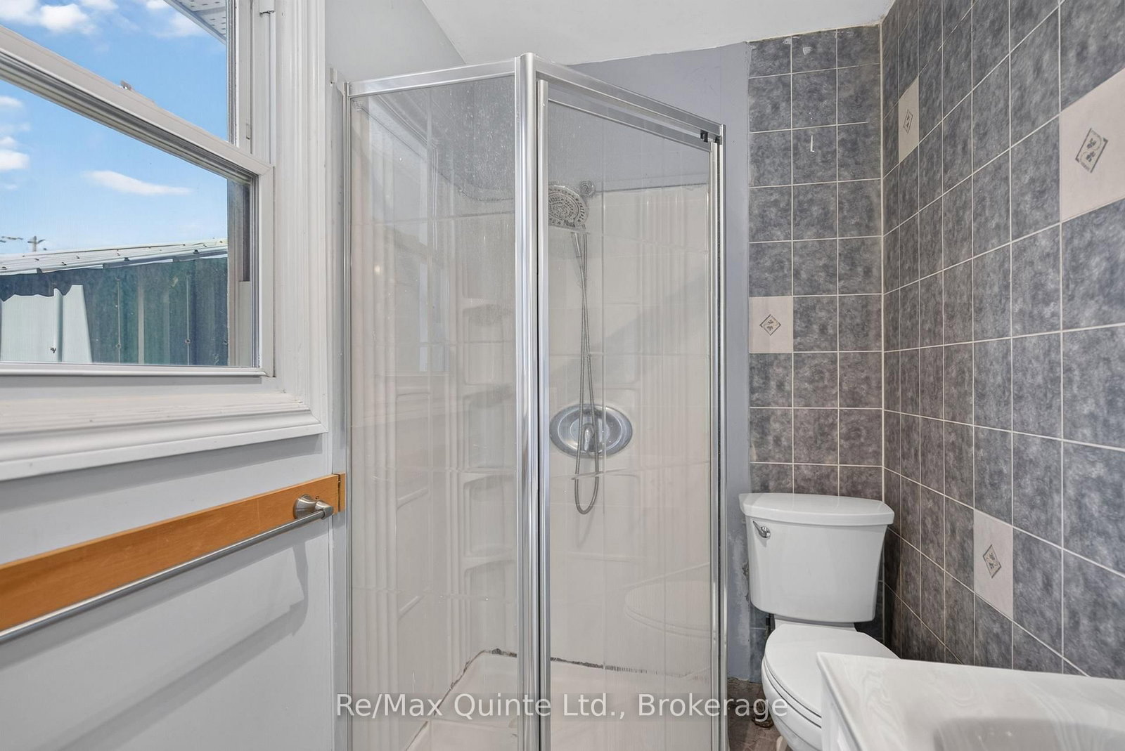 26 Turnbull Street • Belleville, ON photo 12