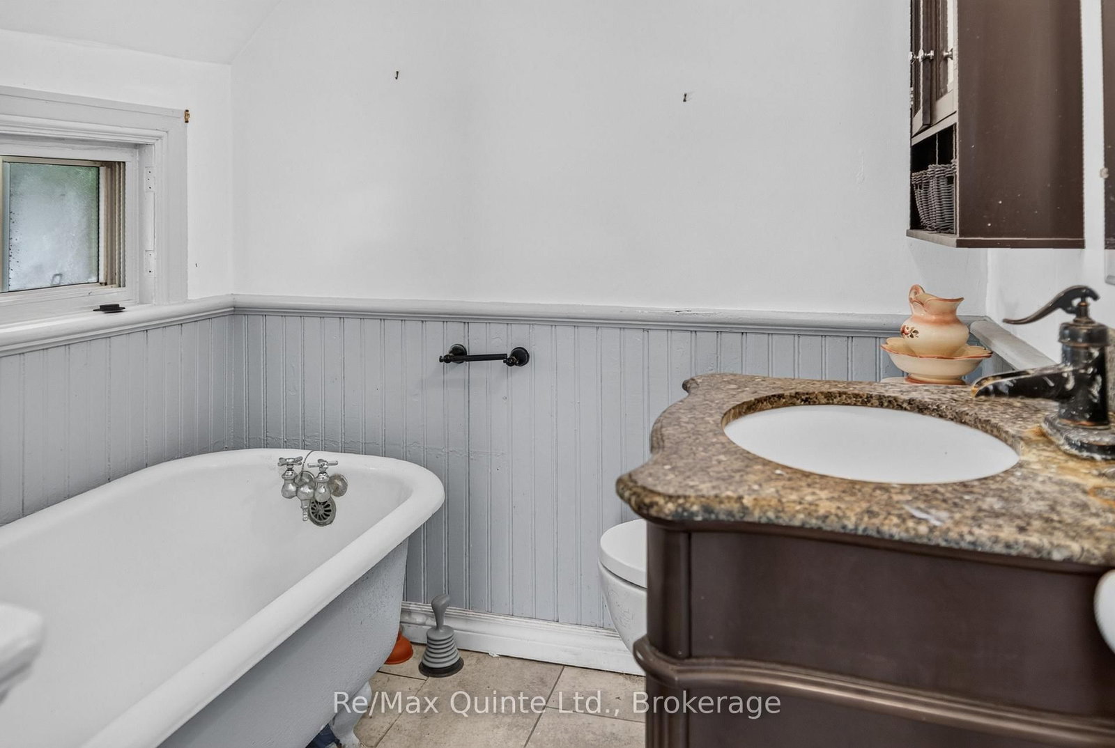 26 Turnbull Street • Belleville, ON photo 20