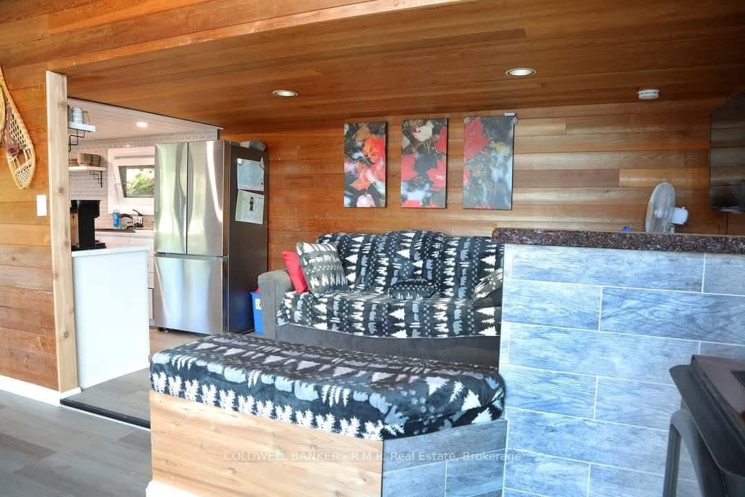 1756 Chandler Drive • Dysart et al, ON photo 14