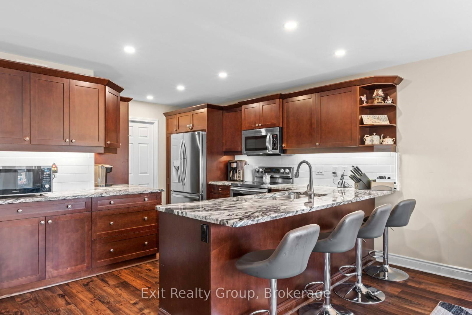 48 Cavendish Drive • Belleville, ON photo 10