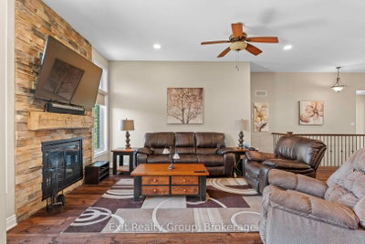 48 Cavendish Drive • Belleville, ON photo 6