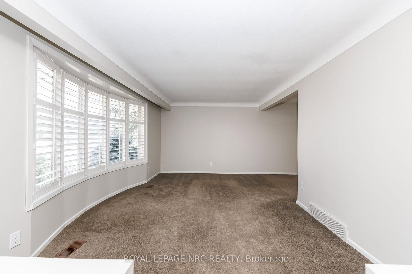206 Parnell Road • St. Catharines, ON photo 12
