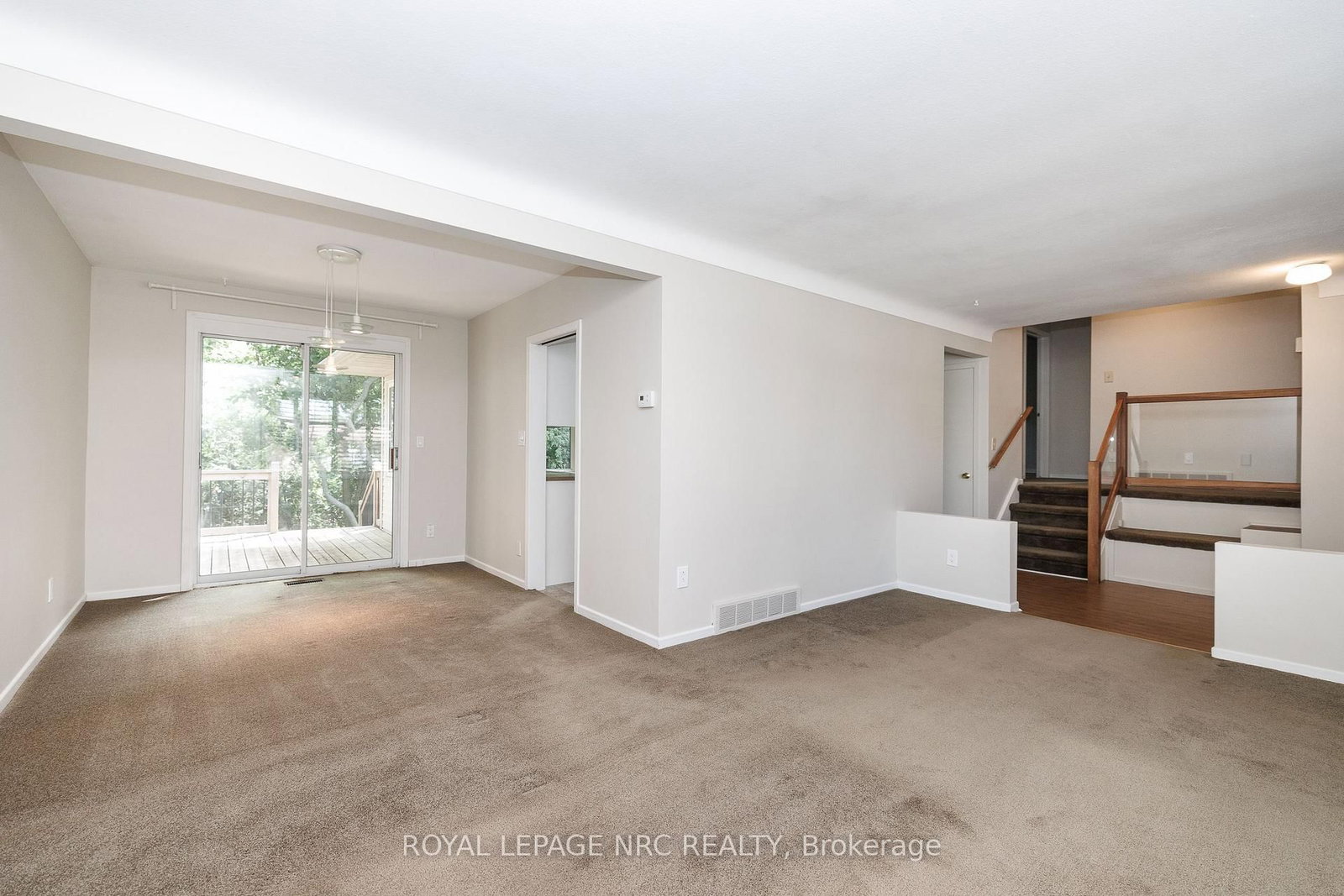 206 Parnell Road • St. Catharines, ON photo 13