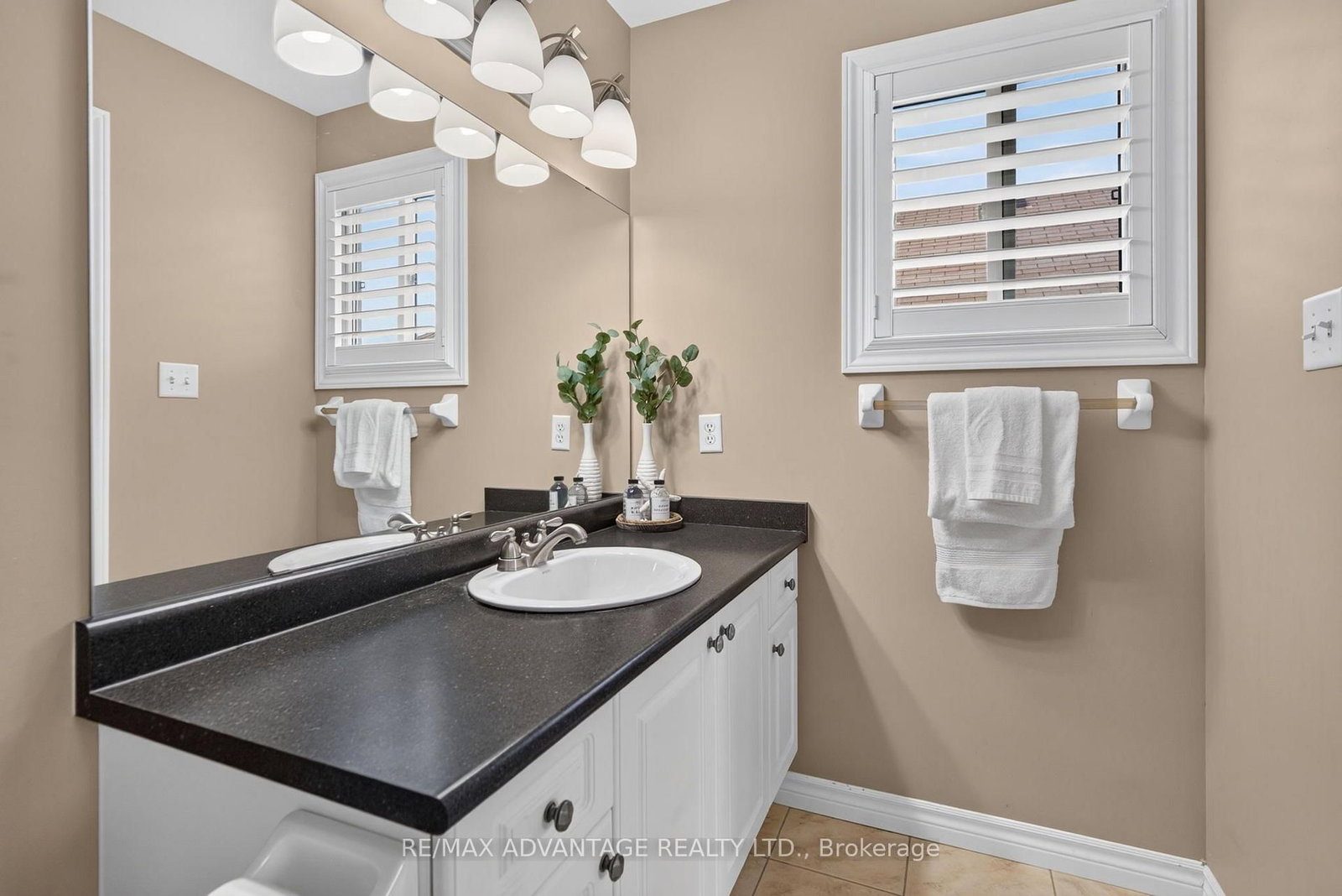 782 Reeves Avenue • London North, ON photo 17