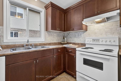 782 Reeves Avenue • London North, ON photo 6