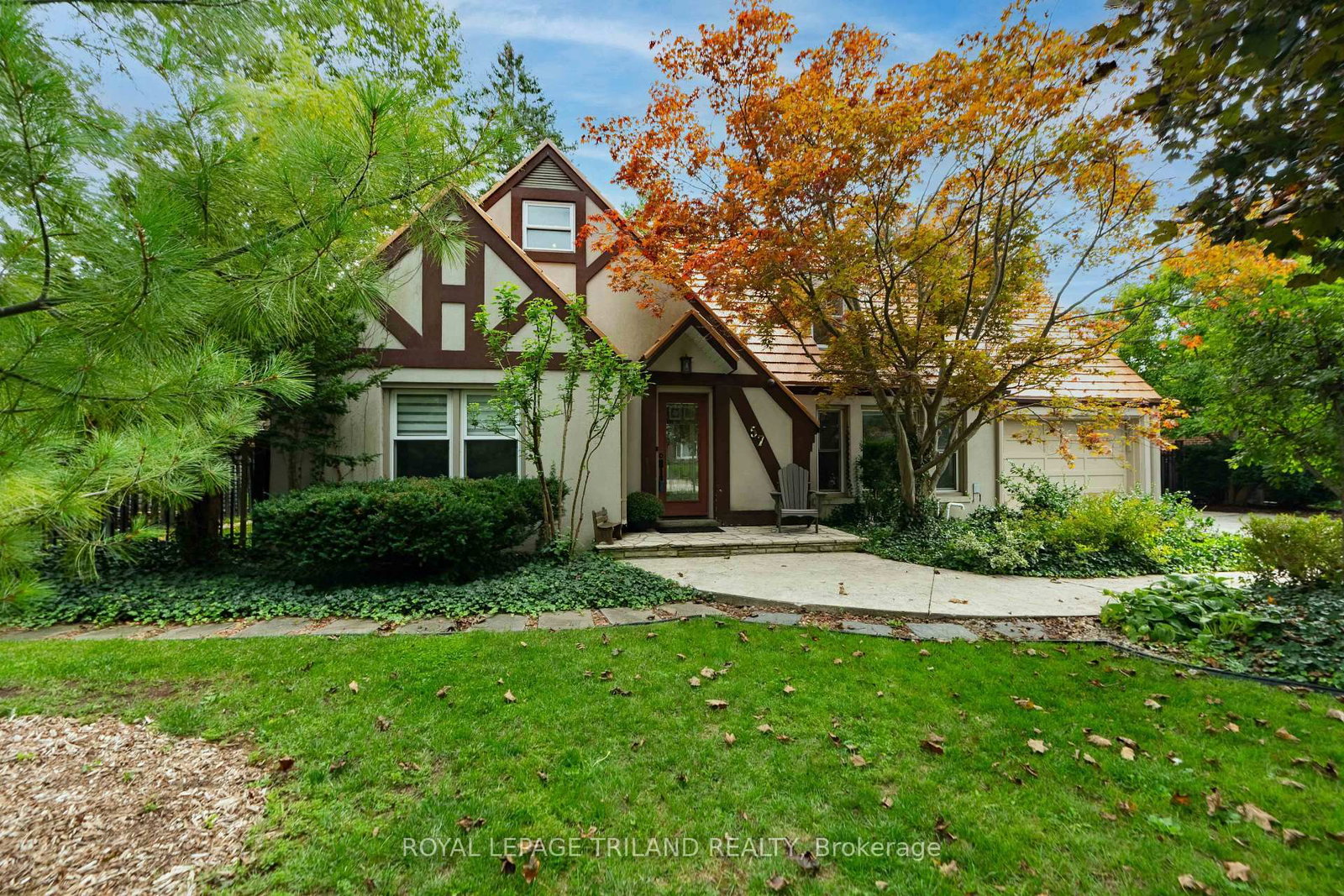 57 Westchester Drive, London North