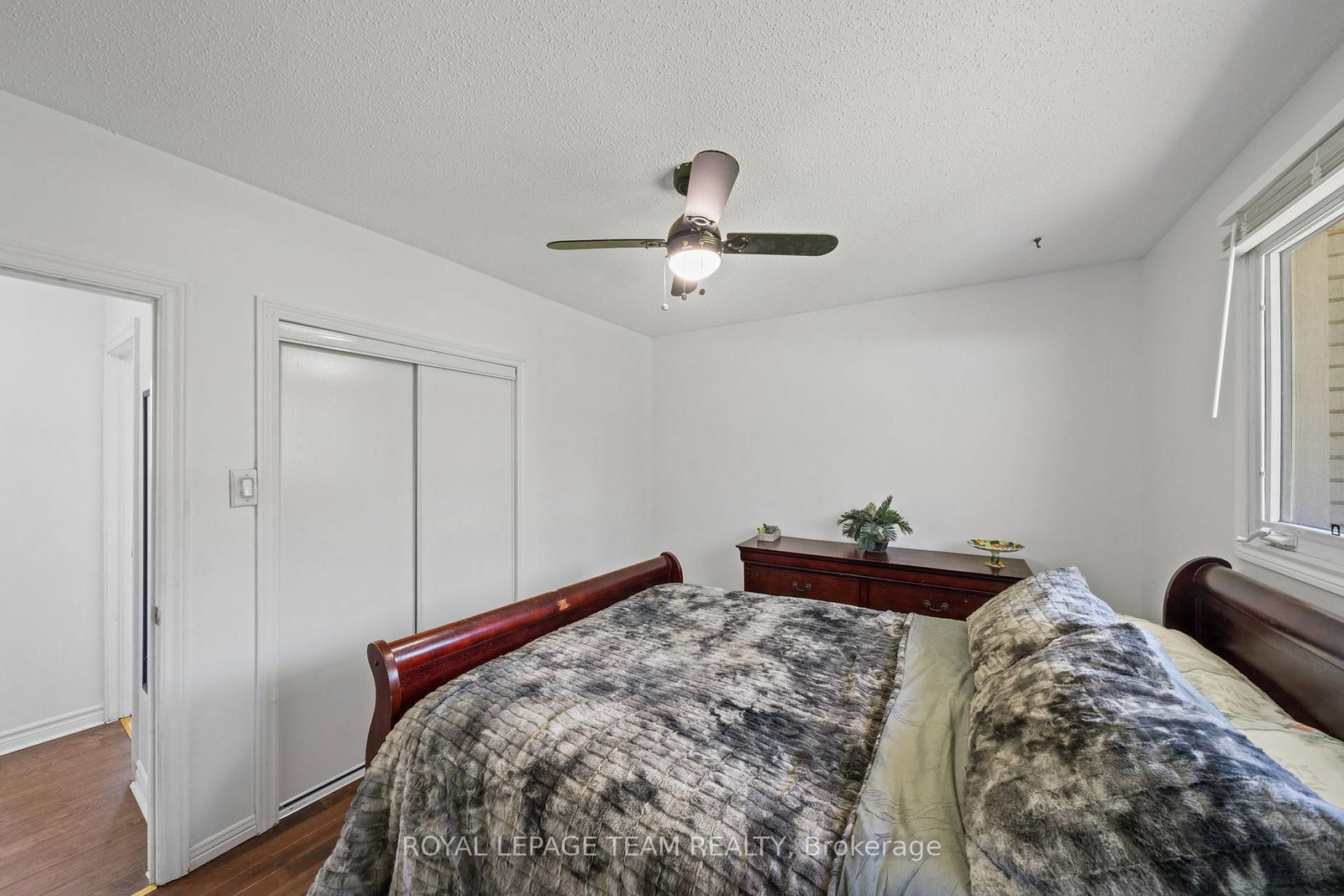 5643 Ficko Crescent • Ottawa, ON photo 13