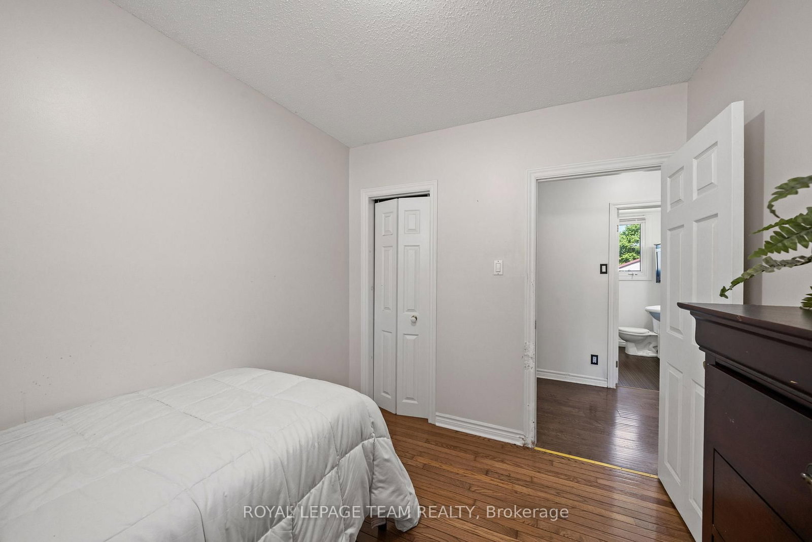 5643 Ficko Crescent • Ottawa, ON photo 17