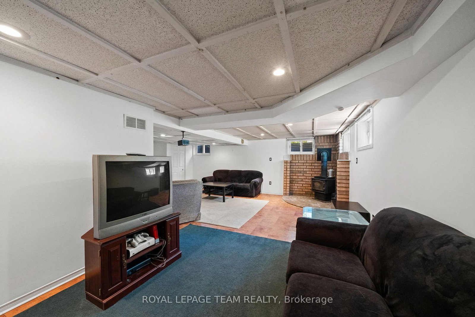 5643 Ficko Crescent • Ottawa, ON photo 20