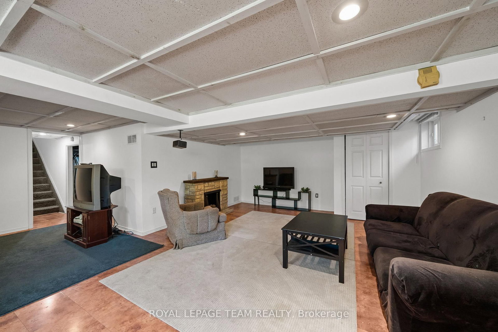 5643 Ficko Crescent • Ottawa, ON photo 21