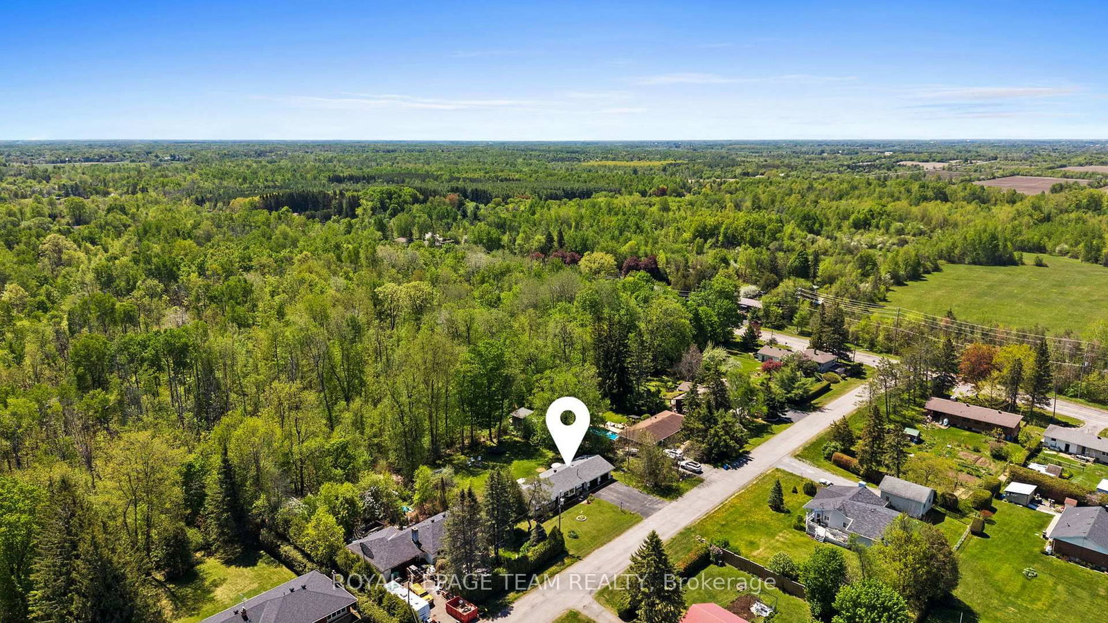 5643 Ficko Crescent • Ottawa, ON photo 36